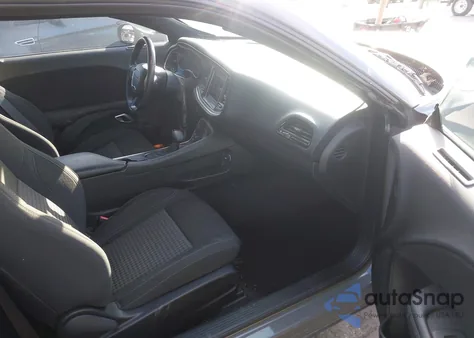 2018 Dodge Challenger Sxt from USA, damaged, VIN 2C3CDZAGXJH111299